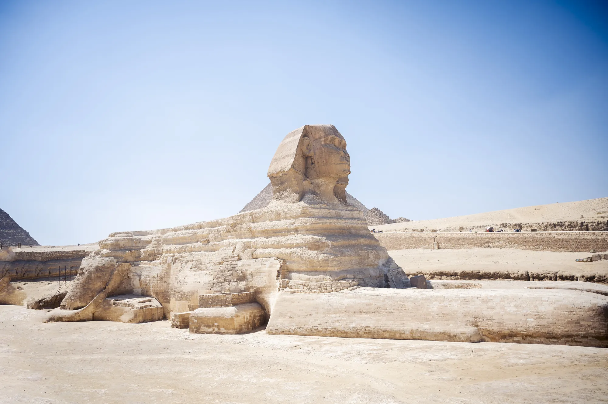 The Pyramids of Giza: A Complete Visitor’s.